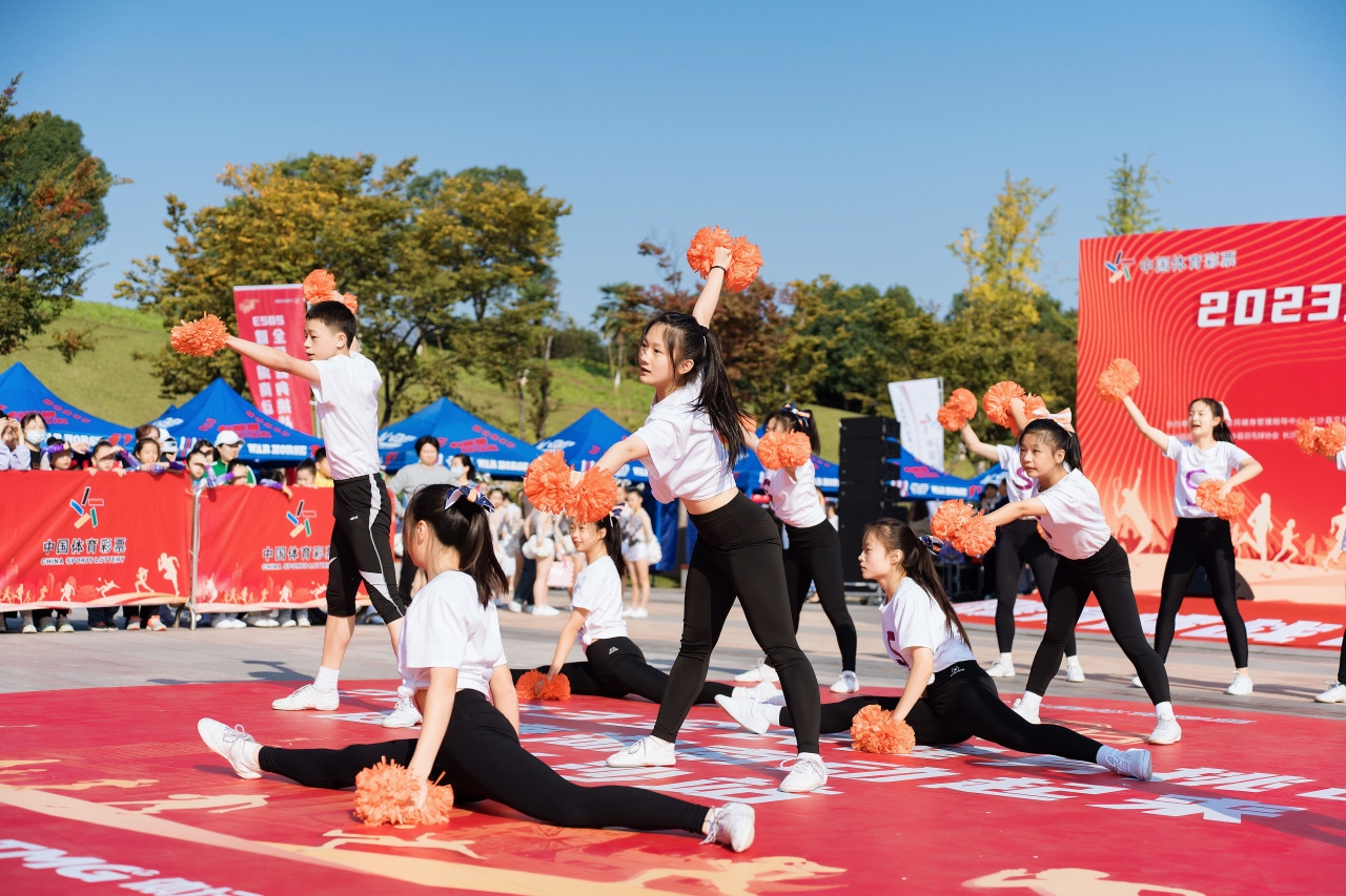 2023全民健身挑戰(zhàn)日長沙站落幕，近兩千市民參與挑戰(zhàn)，點燃運(yùn)動激情！